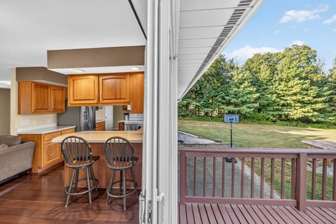 Tiny photo for 4454 N Prairie View Road, Oakley, IL 62501 (MLS # 12412577)