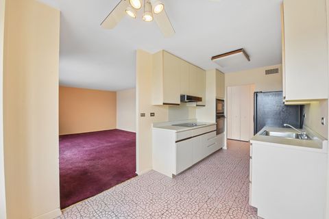 Tiny photo for 6933 N Kedzie Avenue #603, Chicago, IL 60645 (MLS # 12575321)