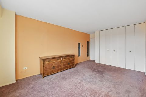 Tiny photo for 6933 N Kedzie Avenue #603, Chicago, IL 60645 (MLS # 12575321)