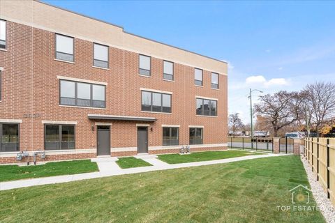 Tiny photo for 3638 S Western Avenue #F, Chicago, IL 60609 (MLS # 12596497)