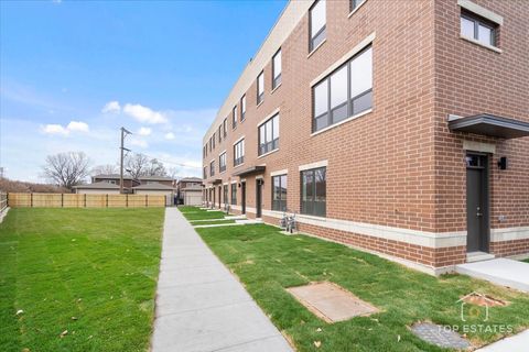 Tiny photo for 3638 S Western Avenue #F, Chicago, IL 60609 (MLS # 12596497)