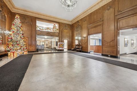 Tiny photo for 5555 N Sheridan Road #602, Chicago, IL 60640 (MLS # 12528706)