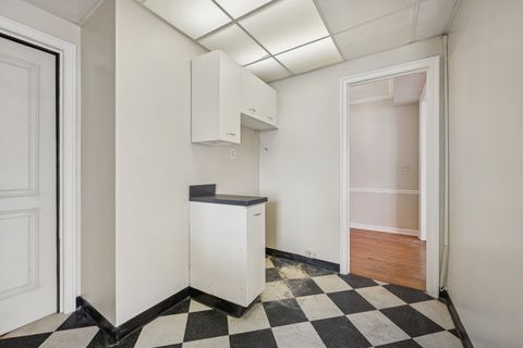 Tiny photo for 5555 N Sheridan Road #602, Chicago, IL 60640 (MLS # 12528706)