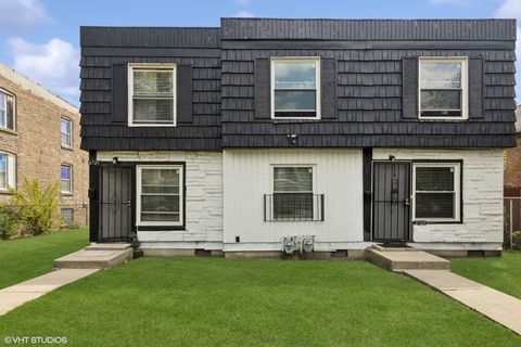 6725 S champlain Avenue Chicago IL 60637
