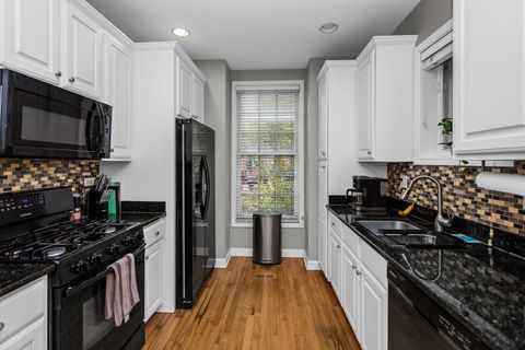 Tiny photo for 1413 N Bosworth Avenue #1, Chicago, IL 60642 (MLS # 12526399)