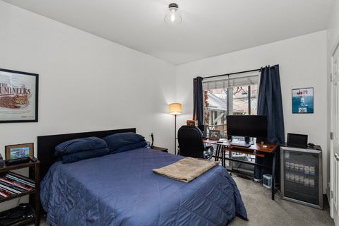 Tiny photo for 1413 N Bosworth Avenue #1, Chicago, IL 60642 (MLS # 12526399)
