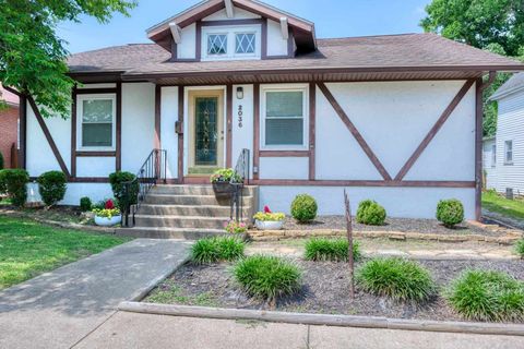 Photo of 2036 SPRUCE Street, Murphysboro, IL 62966 (MLS # 100000352)