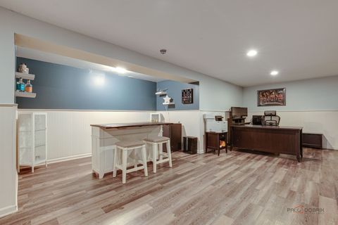 Tiny photo for 15040 W Clover Lane, Libertyville, IL 60048 (MLS # 12490171)