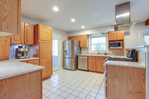 Tiny photo for 15040 W Clover Lane, Libertyville, IL 60048 (MLS # 12490171)