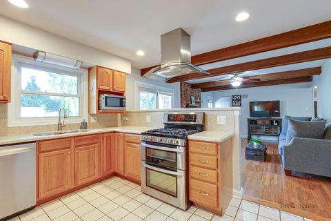 Tiny photo for 15040 W Clover Lane, Libertyville, IL 60048 (MLS # 12490171)