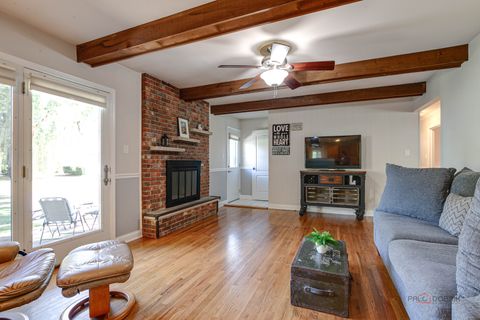 Tiny photo for 15040 W Clover Lane, Libertyville, IL 60048 (MLS # 12490171)