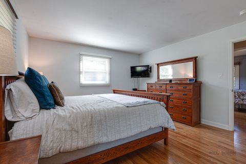 Tiny photo for 15040 W Clover Lane, Libertyville, IL 60048 (MLS # 12490171)