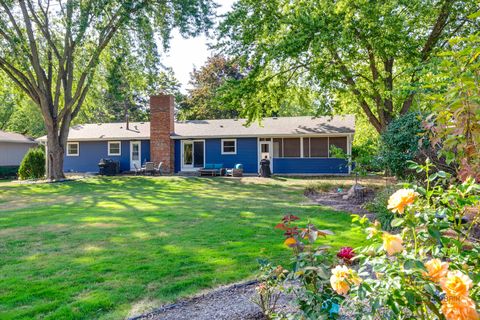 Tiny photo for 15040 W Clover Lane, Libertyville, IL 60048 (MLS # 12490171)