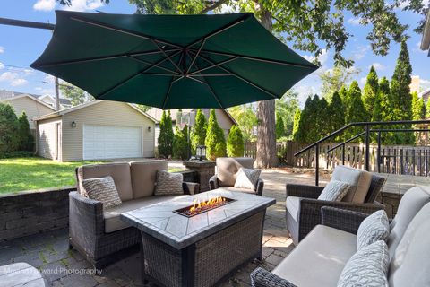 Tiny photo for 2518 Ridgeway Avenue, Evanston, IL 60201 (MLS # 12504878)