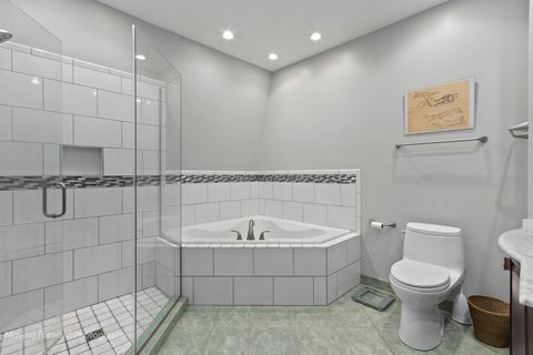 Tiny photo for 2518 Ridgeway Avenue, Evanston, IL 60201 (MLS # 12504878)