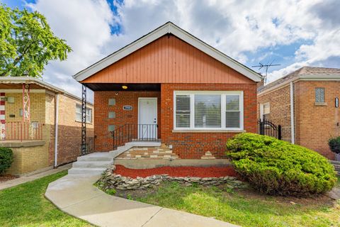 Photo of 7511 S Damen Avenue, Chicago, IL 60620 (MLS # 12494548)
