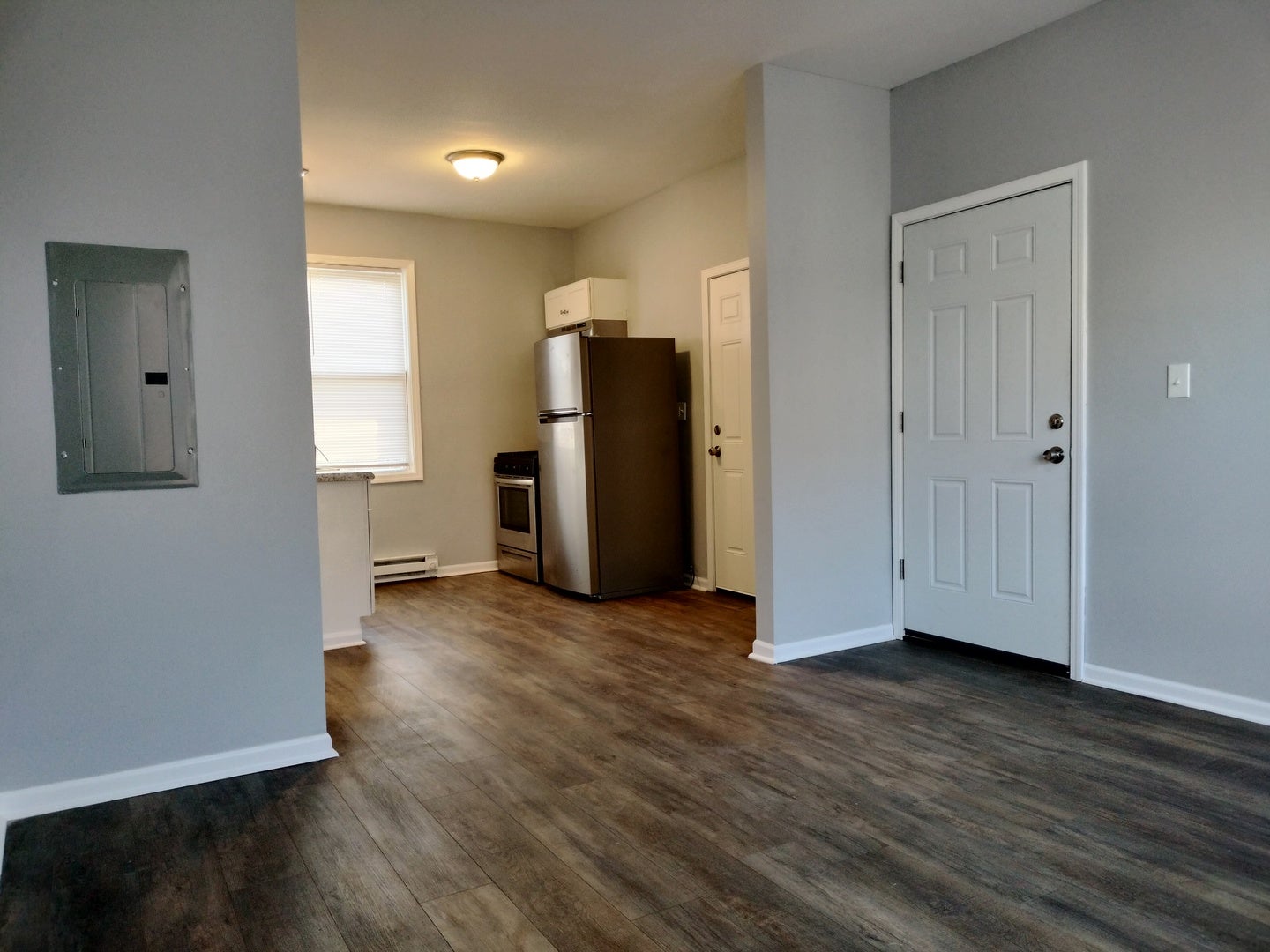 6601 S Green Street 821-2