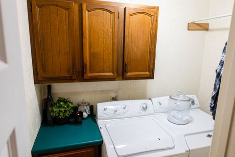 Tiny photo for 314 Congress Street, Ottawa, IL 61350 (MLS # 12588667)