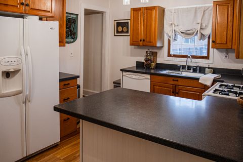 Tiny photo for 314 Congress Street, Ottawa, IL 61350 (MLS # 12588667)