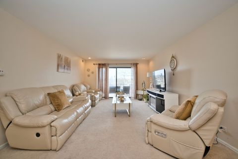 Tiny photo for 4901 Golf Road #310, Skokie, IL 60077 (MLS # 12548327)