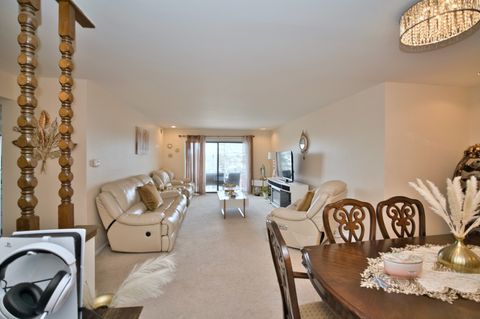 Tiny photo for 4901 Golf Road #310, Skokie, IL 60077 (MLS # 12548327)