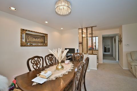 Tiny photo for 4901 Golf Road #310, Skokie, IL 60077 (MLS # 12548327)