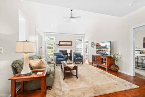 Tiny photo for 3903 Ridge Pointe Drive, Geneva, IL 60134 (MLS # 12725051)