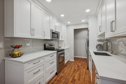 Tiny photo for 1250 Rudolph Road #2B, Northbrook, IL 60062 (MLS # 12497856)