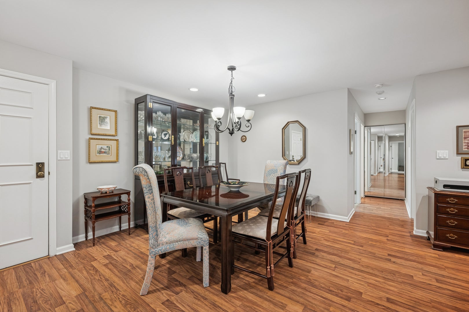 1250 Rudolph Road 2B