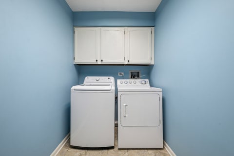 Tiny photo for 1250 Rudolph Road #2B, Northbrook, IL 60062 (MLS # 12497856)