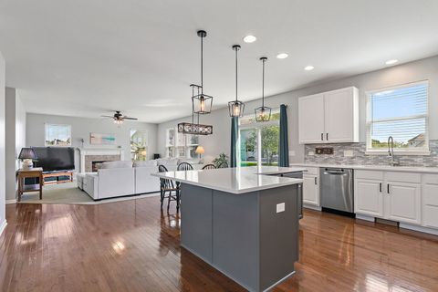 Tiny photo for 2475 Ajax Street, Crystal Lake, IL 60014 (MLS # 12465539)