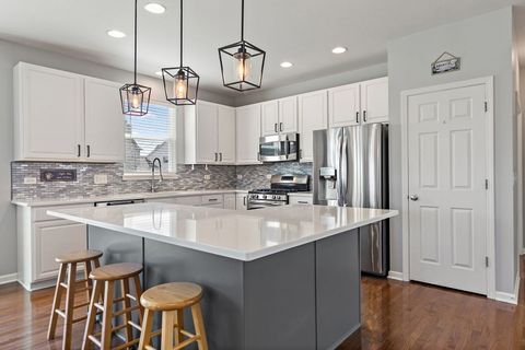 Tiny photo for 2475 Ajax Street, Crystal Lake, IL 60014 (MLS # 12465539)