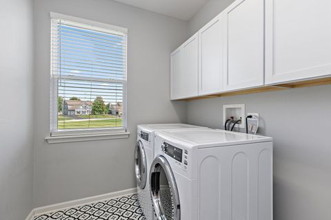 Tiny photo for 2475 Ajax Street, Crystal Lake, IL 60014 (MLS # 12465539)