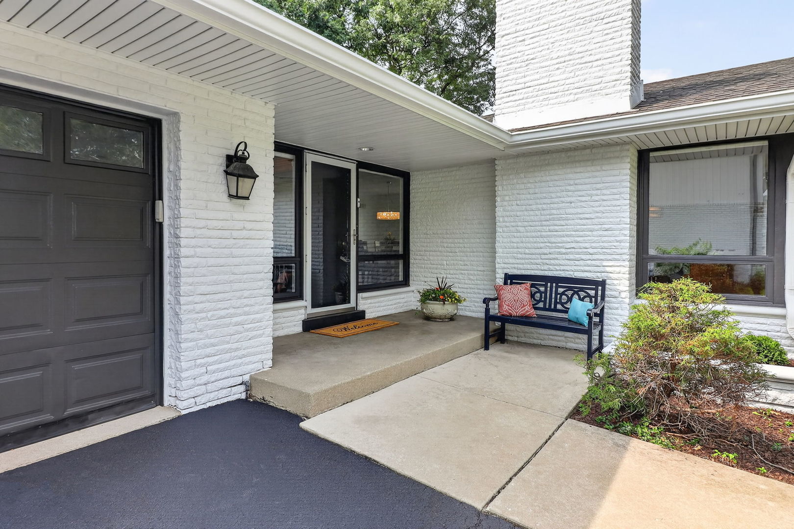 282 Stonegate Road