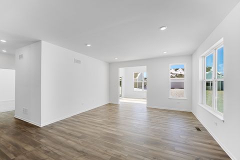 Tiny photo for 375 S Constitution Drive, Aurora, IL 60506 (MLS # 12533169)