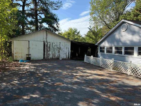 Tiny photo for 967 N Bunker Street, Equality, IL 62934 (MLS # EB460282)