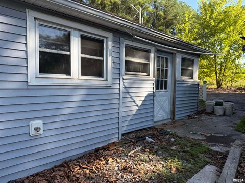 Tiny photo for 967 N Bunker Street, Equality, IL 62934 (MLS # EB460282)