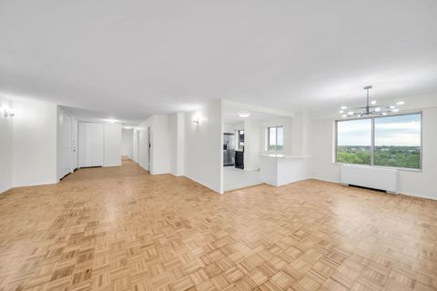 Tiny photo for 7033 N KEDZIE Avenue #815, Chicago, IL 60645 (MLS # 12647464)