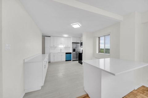 Tiny photo for 7033 N KEDZIE Avenue #815, Chicago, IL 60645 (MLS # 12647464)