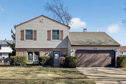 Photo of 1221 Driftwood Lane, Bartlett, IL 60103 (MLS # 12578081)