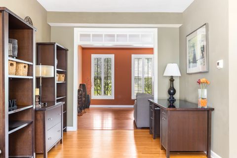 Tiny photo for 4383 Canterbury Court #4383, St. Charles, IL 60174 (MLS # 12692927)
