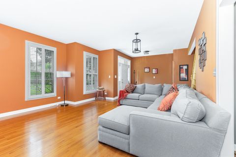 Tiny photo for 4383 Canterbury Court #4383, St. Charles, IL 60174 (MLS # 12692927)