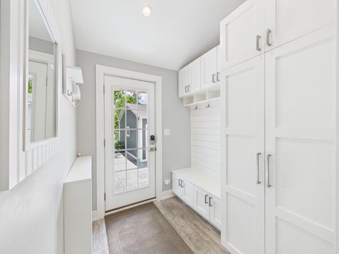 Tiny photo for 201 E Olive Avenue, Prospect Heights, IL 60070 (MLS # 12689130)