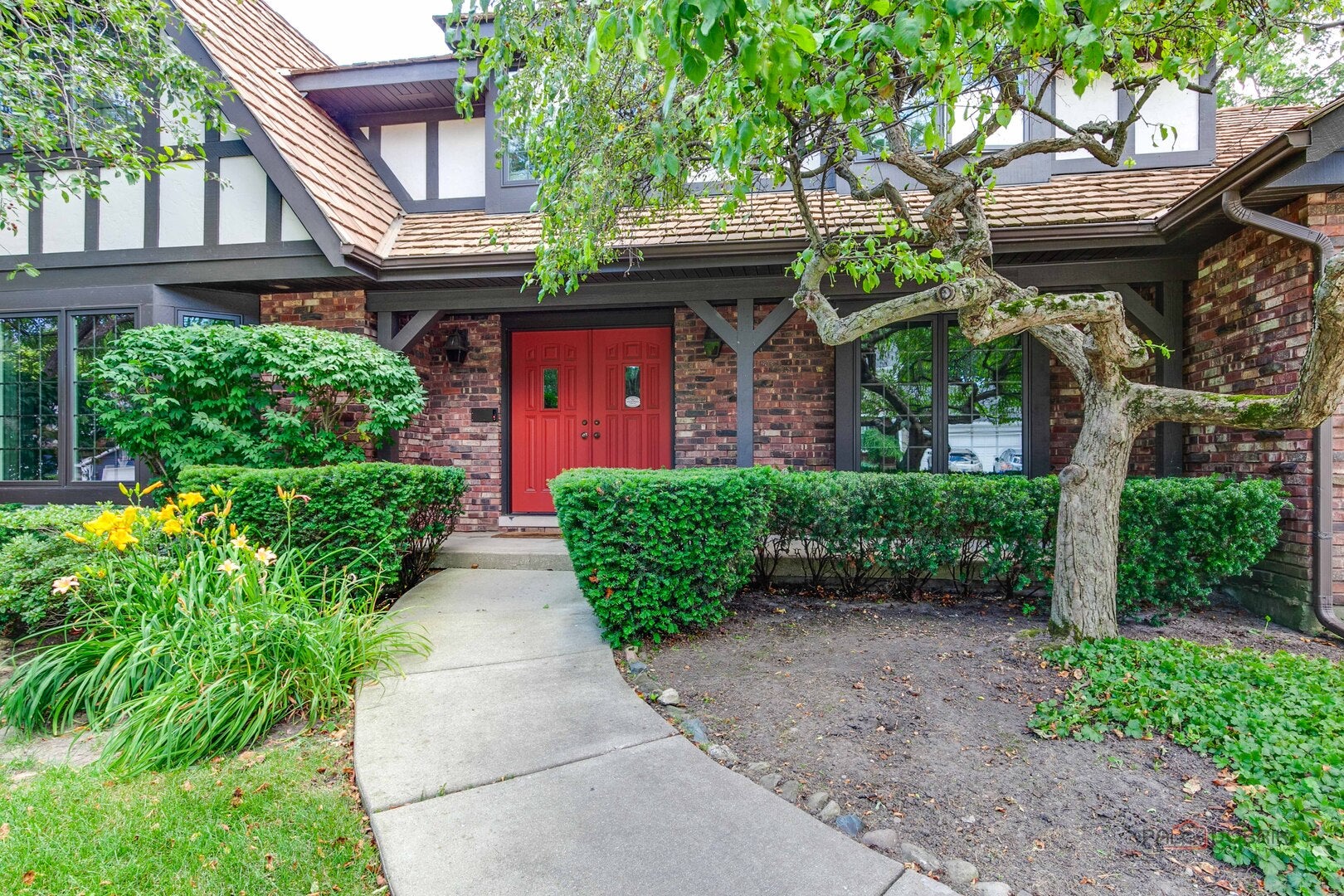 625 Mullady Parkway