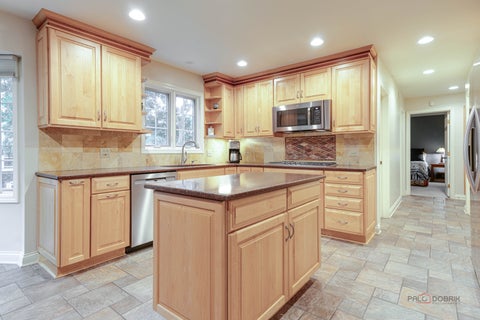 Tiny photo for 625 Mullady Parkway, Libertyville, IL 60048 (MLS # 12751623)