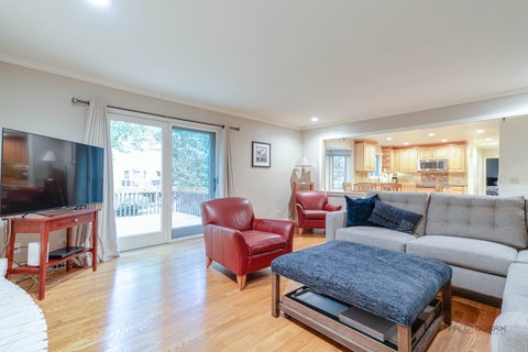 Tiny photo for 625 Mullady Parkway, Libertyville, IL 60048 (MLS # 12751623)