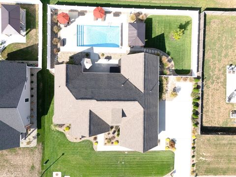 Tiny photo for 1112 Daybreak Drive, Marion, IL 62959 (MLS # 12601567)