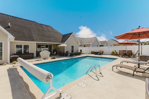 Tiny photo for 1112 Daybreak Drive, Marion, IL 62959 (MLS # 12601567)