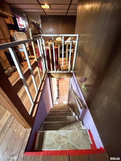 Tiny photo for 601 E LAFAYETTE Street, Olney, IL 62450 (MLS # EB460613)