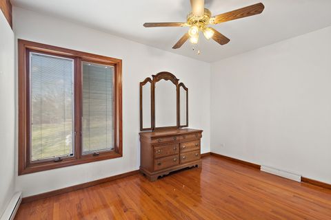 Tiny photo for 1625 Lambeth Lane, New Lenox, IL 60451 (MLS # 12516394)